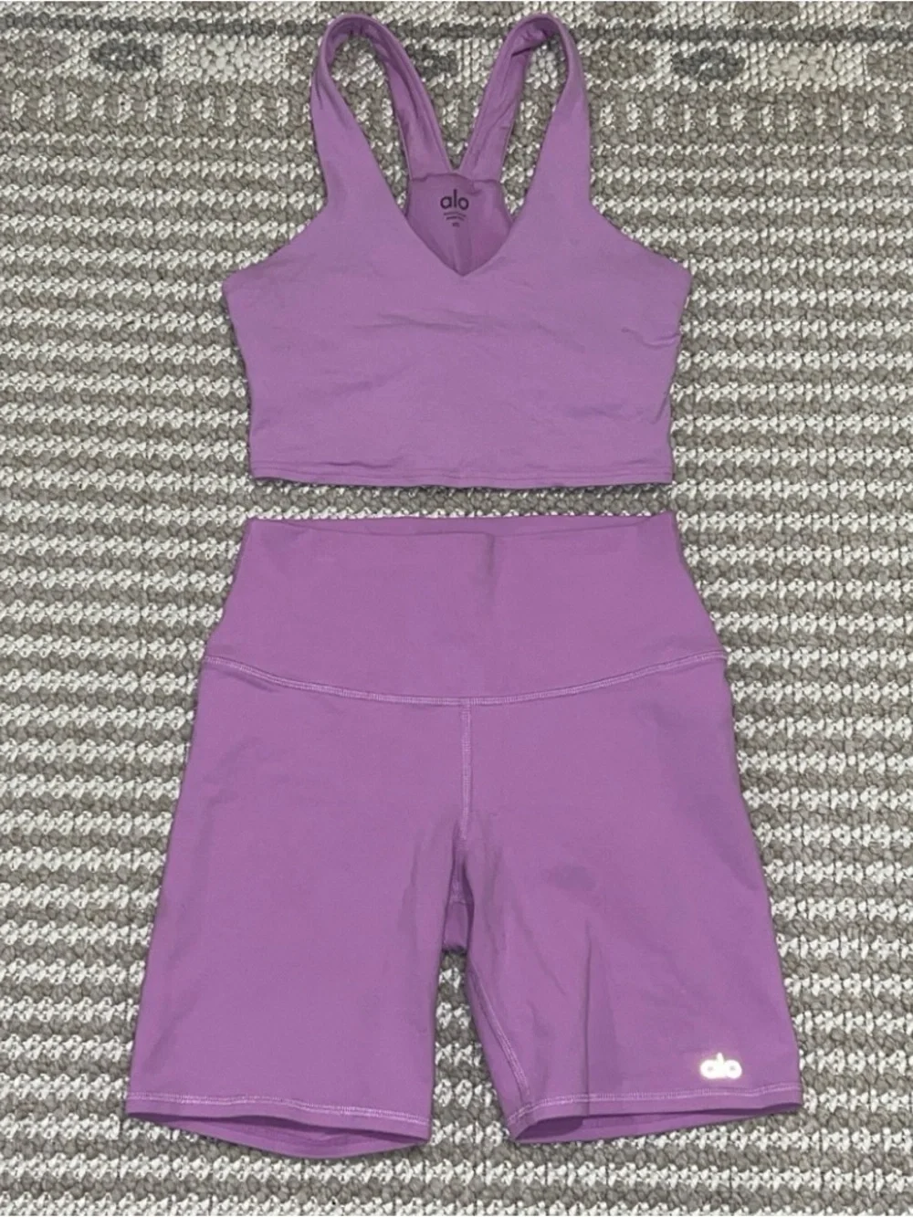 ALO Yoga Lavender Matching Airbrush Fabric Set - XS